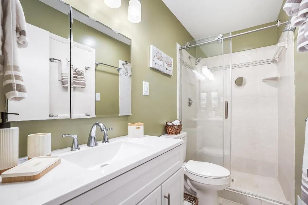 13410 Dowlais Dr. bathroom